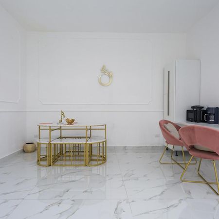 Golden Suites By Dimorra Naples Exterior photo